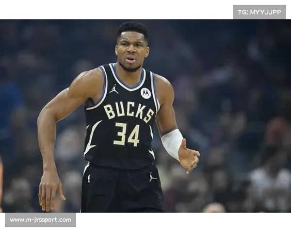 字母哥脚踝扭伤每日观察，雄鹿客战尼克斯存变数